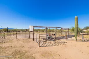 12550 W Mile Wide Rd, Tucson, AZ 85743 - Photo 39