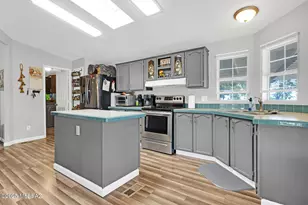 12550 W Mile Wide Rd, Tucson, AZ 85743 - Photo 17