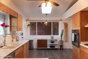 8320 E Shiloh St, Tucson, AZ 85710 - Photo 7