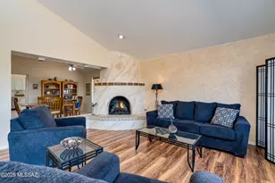 736 W Desert Hills Dr, Green Valley, AZ 85622 - Photo 15