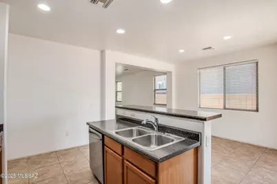 6837 W Leeward Cove Way, Tucson, AZ 85757 - Photo 15