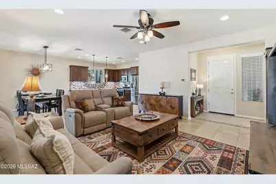 825 N Copper View Drive, Green Valley, AZ 85614 - Photo 11