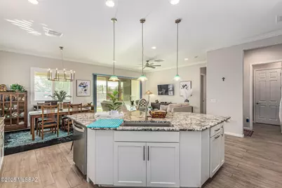 13199 N Weatherglass Drive, Oro Valley, AZ 85755 - Photo 3