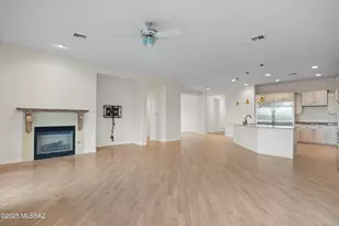 12736 N Gentle Rain Dr, Marana, AZ 85658 - Photo 11