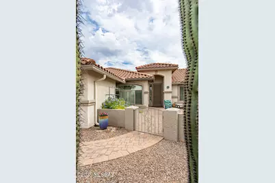 976 N Night Heron Drive, Green Valley, AZ 85614 - Photo 15