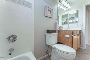 976 N Night Heron Dr, Green Valley, AZ 85614 - Photo 37