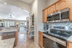 976 N Night Heron Dr, Green Valley, AZ 85614 - Photo 29