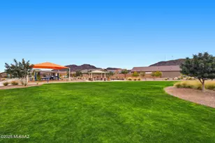 8862 W Baja Fairy Dr, Marana, AZ 85653 - Photo 43