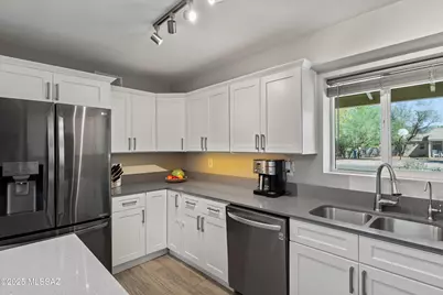 4334 E 14th Street, Tucson, AZ 85711 - Photo 7