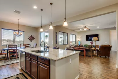 6573 W Whispering Windmill Lane, Marana, AZ 85658 - Photo 3