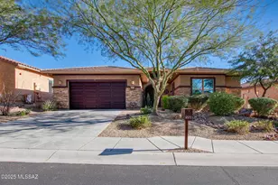 6573 W Whispering Windmill Ln, Marana, AZ 85658 - Photo 11