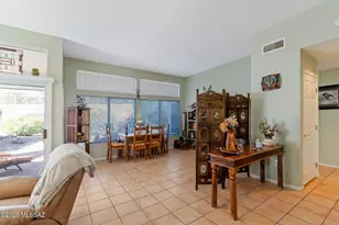 2289 E Celosia Way, Oro Valley, AZ 85755 - Photo 9