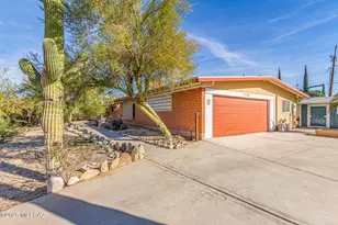 5736 N Bonita Dr, Tucson, AZ 85704 - Photo 3