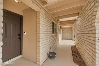 2572 W Calle Genova, Tucson, AZ 85745 - Photo 3