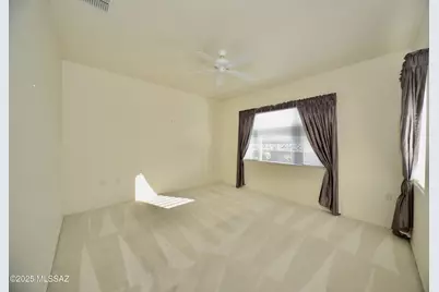 2075 W Demetrie Canyon Drive, Green Valley, AZ 85622 - Photo 17