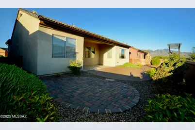 2075 W Demetrie Canyon Drive, Green Valley, AZ 85622 - Photo 13
