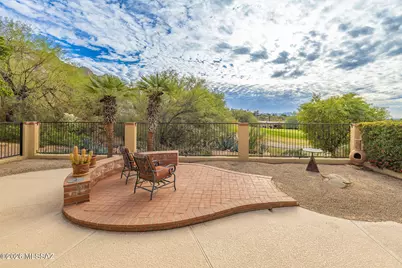 1204 E Camino Diestro, Tucson, AZ 85704 - Photo 9