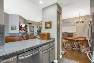 6655 N Canyon Crest Dr, Tucson, AZ 85750 - Photo 11