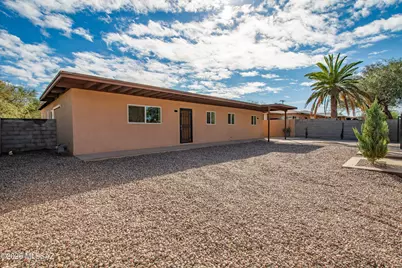 918 N Columbus Boulevard, Tucson, AZ 85711 - Photo 5