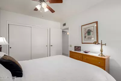 1306 W Camino Lucientes, Green Valley, AZ 85622 - Photo 21