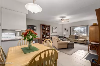 1306 W Camino Lucientes, Green Valley, AZ 85622 - Photo 11