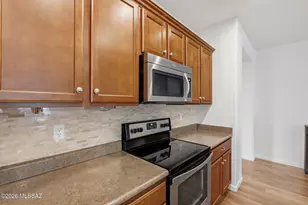 10968 E White Sage Dr, Tucson, AZ 85747 - Photo 9