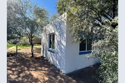 240 E Delano Street, Tucson, AZ 85705 - Photo 3