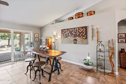 61776 E Oakwood Drive, Tucson, AZ 85739 - Photo 7