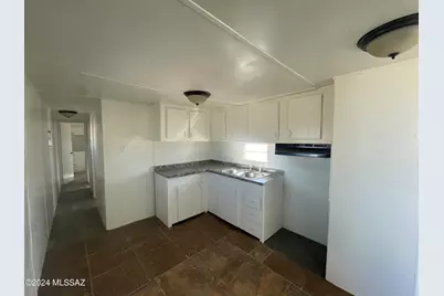 11901 W Vegas Drive, Tucson, AZ 85736 - Photo 5