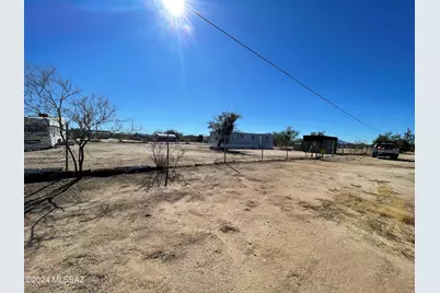 11901 W Vegas Drive, Tucson, AZ 85736 - Photo 23
