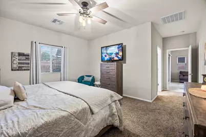 12402 W Reyher Farms Loop, Marana, AZ 85653 - Photo 17