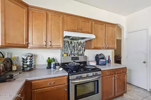 1998 W Bellagio Dr, Tucson, AZ 85746 - Photo 5