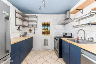 1628 E Grant Rd, Tucson, AZ 85719 - Photo 11