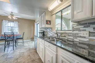 1340 N Placita Parasol, Green Valley, AZ 85614 - Photo 13