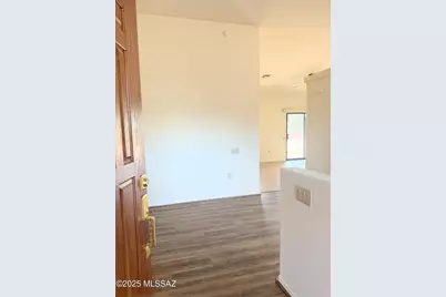 1434 W Hidden Crest Court, Green Valley, AZ 85622 - Photo 11