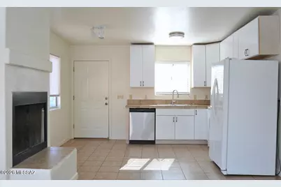 2721 N Dodge Boulevard, Tucson, AZ 85716 - Photo 3