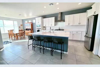 8156 S Expedition Drive, Tucson, AZ 85747 - Photo 9