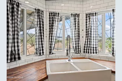 8170 N Egyptian Mau Trail, Marana, AZ 85653 - Photo 17