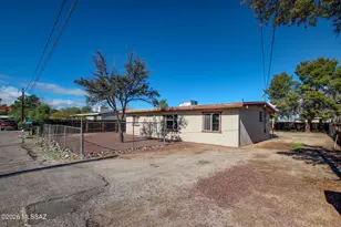 523 E Joan St, Tucson, AZ 85705 - Photo 13