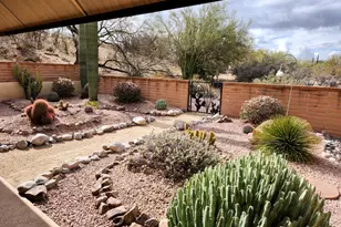 2009 W Misty Hollow Ln, Tucson, AZ 85704 - Photo 3
