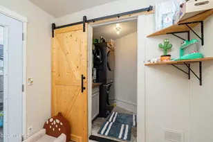 3936 N Pomona Rd, Tucson, AZ 85705 - Photo 17