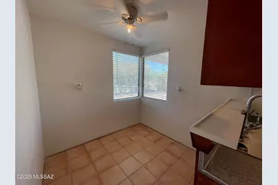 2731 N La Verne Avenue, Tucson, AZ 85712 - Photo 11