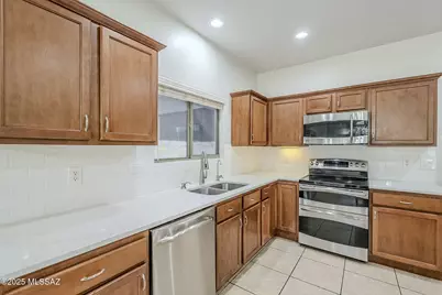 7653 W Quachila Court, Tucson, AZ 85743 - Photo 11