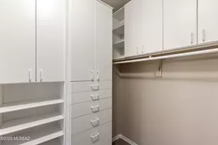 5893 N Misty Ridge Dr, Tucson, AZ 85718 - Photo 27