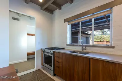 328 S Country Club Road, Tucson, AZ 85716 - Photo 9