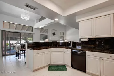 8279 N Westcliff Drive, Tucson, AZ 85743 - Photo 11