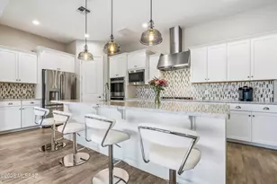 1010 W Desert Firetail Ln, Oro Valley, AZ 85755 - Photo 5