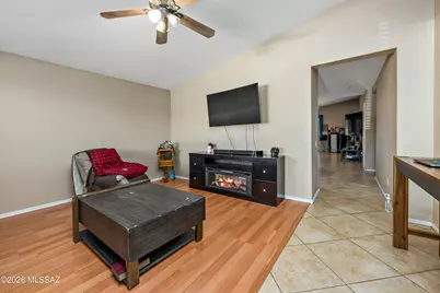 9278 E Calle Arroyo Rapido, Tucson, AZ 85710 - Photo 5