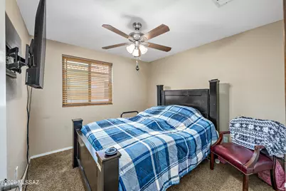 9278 E Calle Arroyo Rapido, Tucson, AZ 85710 - Photo 11