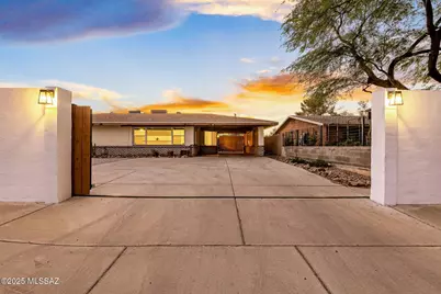 933 N Columbus Boulevard, Tucson, AZ 85711 - Photo 3